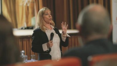 La CGT propuso un salario m�nimo de $993.000 y las empresas, de $468.000: en cu�nto lo fij� el Gobierno