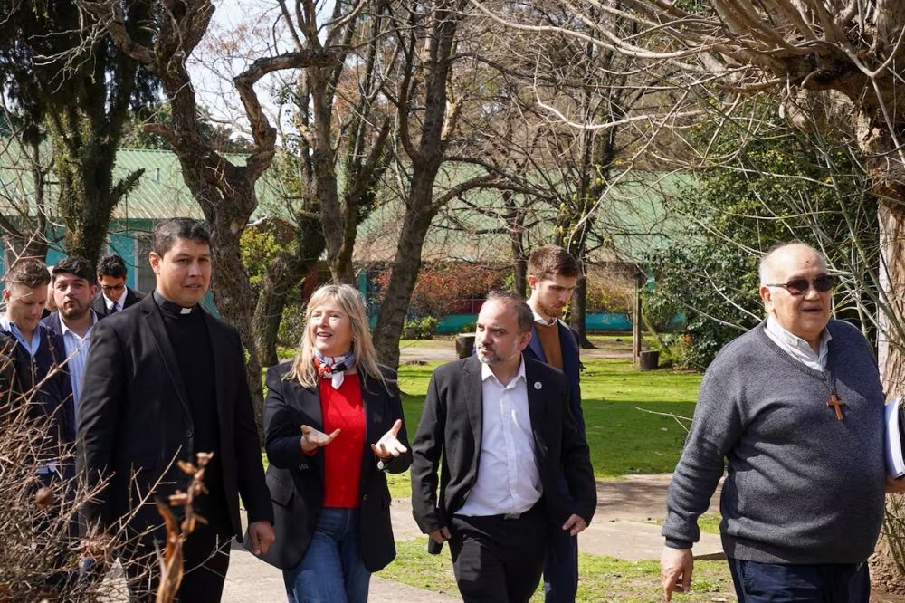La avanzada del Vaticano recorri� los sitios que visitar� Le�n XIV en el territorio bonaerense y concluye su misi�n en el pa�s
