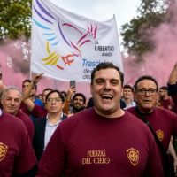 El repliegue de Las Fuerzas del Cielo: de brazo armado de Javier Milei a silencio de radio
