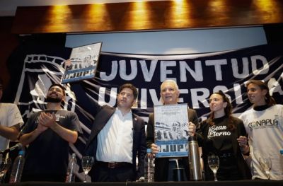 Kicillof: �No tengo ninguna duda de que millones de pibes van a militar para que se vaya Milei�