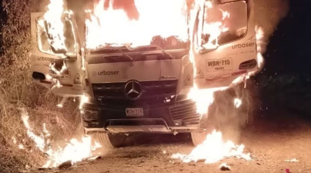 Escalada terrorista contra empresa Urbaser en Popay�n para obligar el pago de extorsi�n: �Han incinerado dos veh�culos�