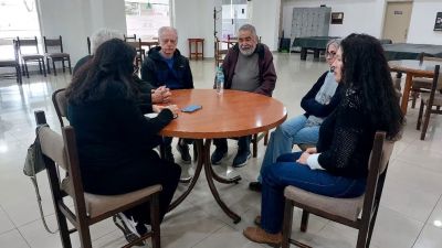 Los Ni-Ni de los que nadie habla: desocupados a los 50, son �viejos� para trabajar, pero j�venes para jubilarse