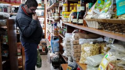 En los barrios populares de todo el pa�s, el 97% de las deudas son para comprar comida