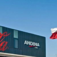 Chile celebra una inversi�n multimillonaria de Coca-Cola por m�s de $720 mil millones hasta 2030