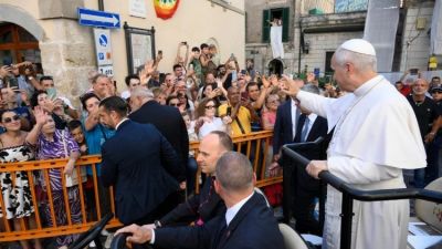 Le�n XIV: Dejemos que la paz crezca en nosotros y florecer� en el mundo