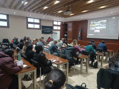 Organizada por la UCA, comenz� a dictarse en Tucum�n la Diplomatura en Prevenci�n Comunitaria de Salud Mental