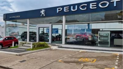 Crisis en una concesionaria Peugeot de Concordia: trabajadores comenzaron a recibir telegramas de despido