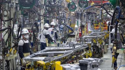 Actividad econ�mica: los primeros datos de agosto anticipan un tibio rebote tras el fuerte retroceso de julio