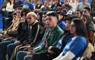 Andr�s Rodr�guez y Fabiola Mosquera encabezaron una jornada con la juventud de UPCNBA