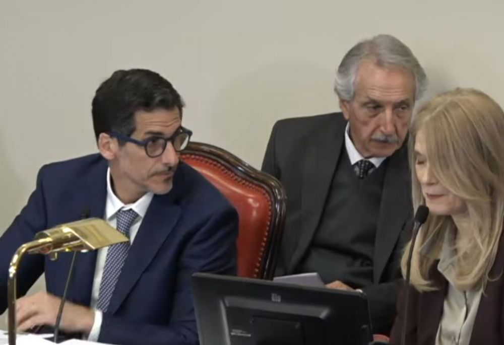 Nueva ley: los empleados de bingos y casinos cobrar�n por el Banco Provincia