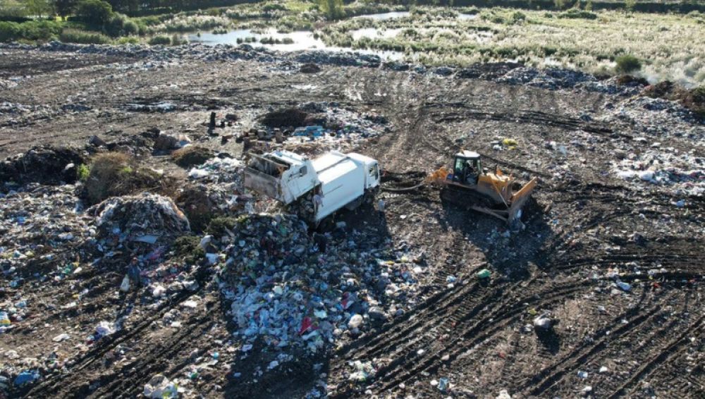 Cerr� el basural de Luj�n, pero se fren� la obra para hacer el Centro Ambiental Laudato Si