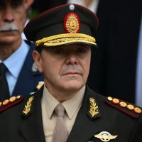 A Presti se le escap� una flotilla de ladrones