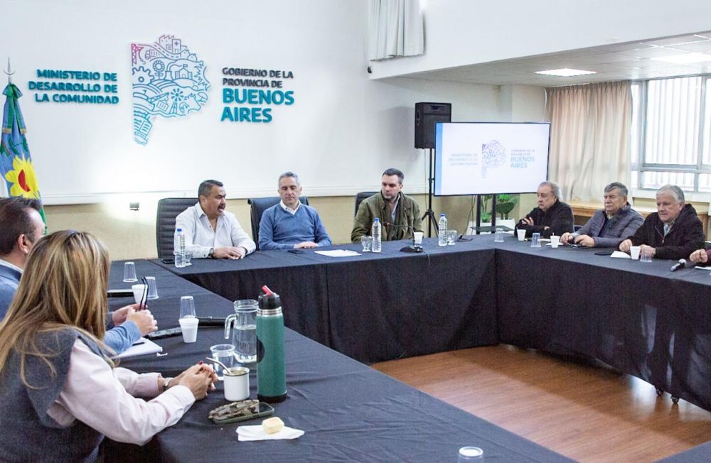 Las 62 Organizaciones Peronistas y Andr�s �Cuervo� Larroque avanzan en una agenda de articulaci�n pol�tica y social