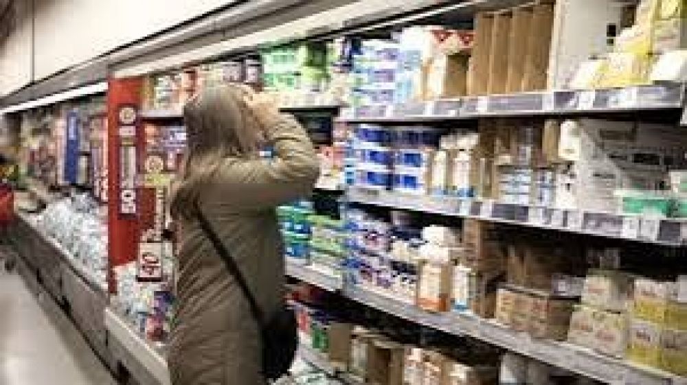 La econom�a cay� 0,6% por el retroceso del consumo y la inversi�n