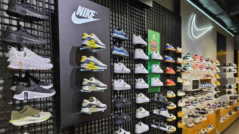 En medio del desplome del consumo, Mega Sports despidi� a 90 empleados y entr� en concurso preventivo