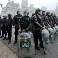 Nuevos sueldos para las fuerzas federales desde septiembre con incrementos escalonados hasta diciembre de 2026