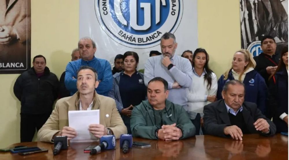 La CGT de Bah�a Blanca repudi� la visita de Milei: �No regresen si no es para reparar el da�o causado�