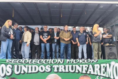 Las 62 normalizaron Mor�n: Camioneros qued� al frente y el sindicalismo puso la mira en la pol�tica