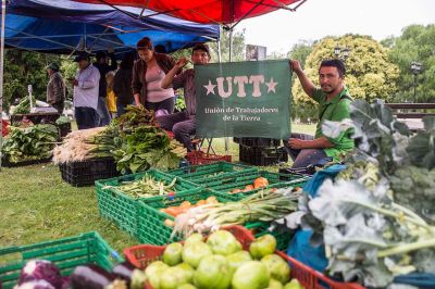 Los que producen alimentos se endeudan para comer: tres de cada cuatro familias campesinas del cintur�n hort�cola platense est�n en rojo