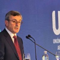 En medio de la crisis y ante el reclamo de la UIA, el Gobierno ensaya un plan soft para el rescate de la econom�a real