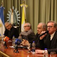 La Iglesia pidi� no poner al Papa en �la grieta� y advirti� que persisten diferencias con el Gobierno