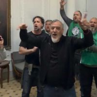 Caos en la Obra Social de las Fuerzas Armadas: renuncia de autoridades y la sede tomada por militantes gremiales