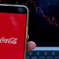 FEMSA, due�a de OXXO, coloca bonos por 300 millones de francos suizos