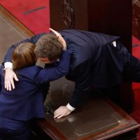 Milei vuelve a la Argentina con la econom�a bajo presi�n y un desaf�o pol�tico: contener a Patricia Bullrich