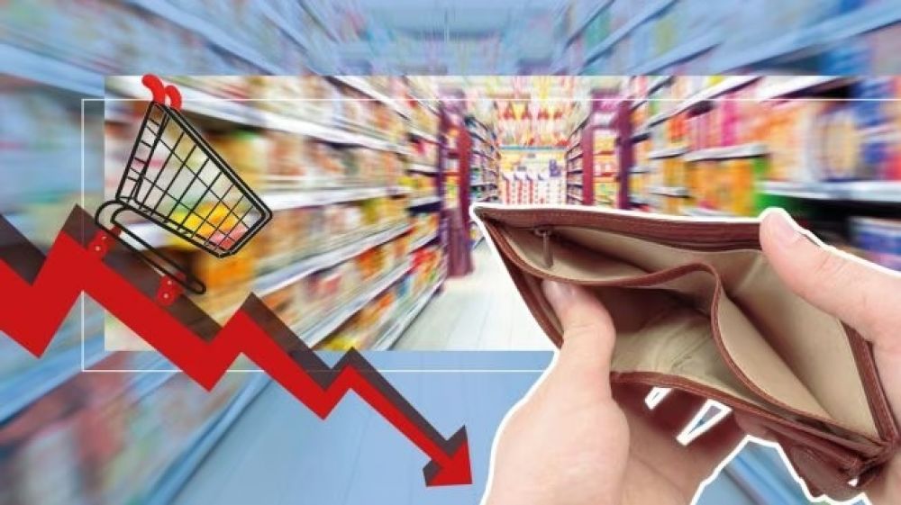El consumo de los hogares volvi� a mostrar una contracci�n y cay� 1,1% en agosto