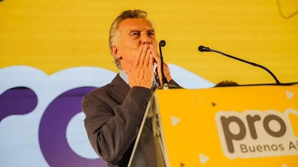 Los mensajes de Gaudio a Macri tras el sincericidio y la interna del PRO que se traslada a Independiente