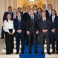 Javier Milei se re�ne con los gobernadores aliados en cancha neutral con la reforma electoral en agenda