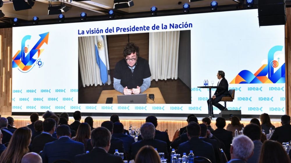 En IDEA, el C�rculo Rojo aplaudi� a Javier Milei, pero supedit� inversiones a la continuidad del modelo
