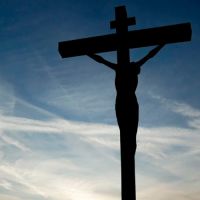 El Vaticano confirm� abusos del sacerdote argentino Carlos Buela, fundador del IVE