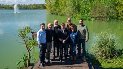 CEAMSE recibi� a autoridades de la Universidad de California (UCLA) en el Complejo Ambiental Norte III