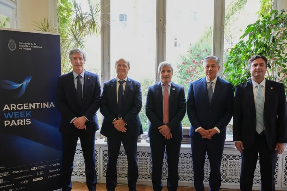 Anuncio en Par�s: aprobaron un nuevo RIGI para invertir USD 12.240 millones en Vaca Muerta