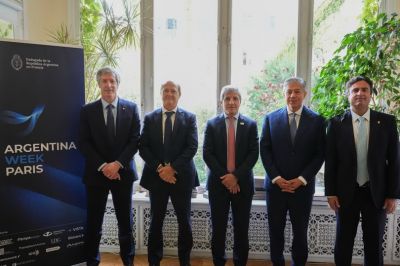 Anuncio en Par�s: aprobaron un nuevo RIGI para invertir USD 12.240 millones en Vaca Muerta
