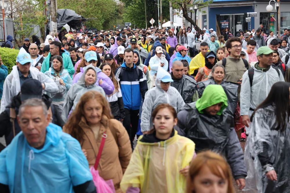 Peregrinaci�n a Luj�n: Garc�a Cuerva afirm� que el pa�s acumula �abrazos pendientes� y apunt� contra la descalificaci�n y la violencia