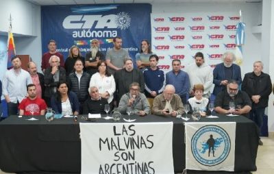 Las CTA y los organismos de Derechos Humanos ratificaron la movilizaci�n a Tribunales, contra el fallo de la Corte que deroga la Ley de Tierras