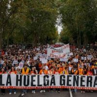 Espa�a: UGT y CCOO acordaron convocar una huelga general de 24 horas por salarios y acceso a la vivienda