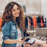 Por la alta mora, el cr�dito al consumo sigui� cayendo en septiembre