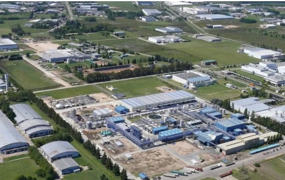 Crisis en el Parque Industrial de Pilar: El intendente Ach�val advirti� por 7.000 empleos perdidos en seis meses y 50 empresas al borde de la quiebra