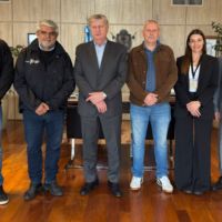 Walter Correa llev� la agenda laboral bonaerense a La Pampa: reuni�n con Ziliotto y cierre del congreso de FOEESITRA