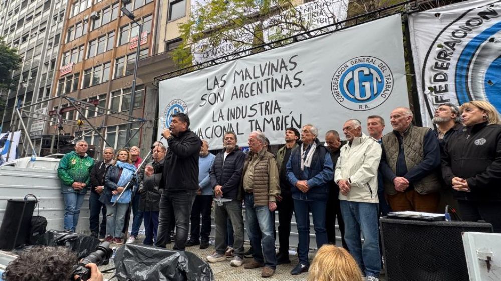 La CGT se moviliz� en defensa de la industria y advirti� por el deterioro del empleo y las pymes