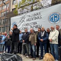 La CGT se moviliz� en defensa de la industria y advirti� por el deterioro del empleo y las pymes