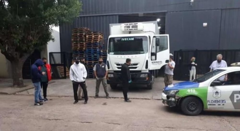 Los pol�micos argumentos del juez de San Nicol�s para absolver al l�der sindical de Camioneros que bloque� una pyme