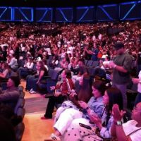 Santo Domingo | Cinco mil j�venes abordan la ansiedad, la presi�n social y los conflictos familiares desde la fe