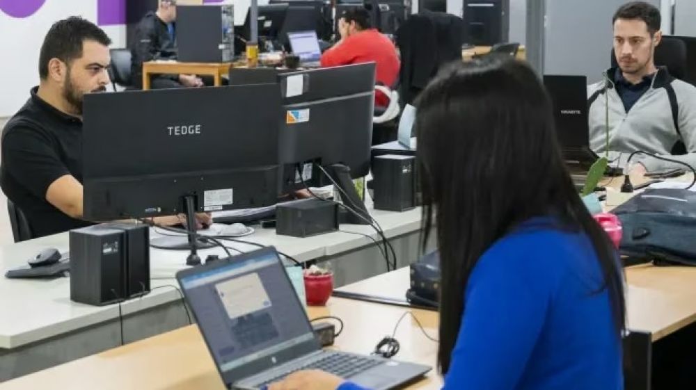 Retiros voluntarios: economistas prev�n un ahorro acotado y reclaman una reforma del Estado
