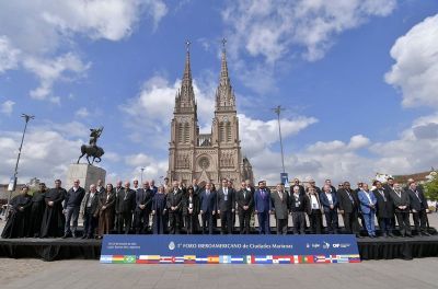 Comenz� en Luj�n el Primer Foro de Ciudades Marianas, que combina di�logo, fe y gesti�n