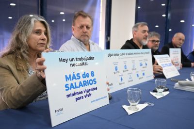 El FreSU denunci� que �el gobierno miente y manipula los �ndices� y reclam� un salario m�nimo vital y m�vil de $3.178.287