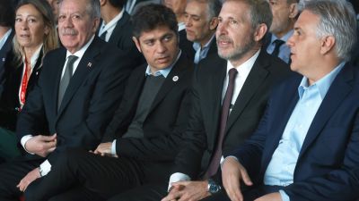 Kicillof prepara un plan con el PRO para frenar el cierre masivo de pymes del biodiesel por la reforma de Sturzenegger